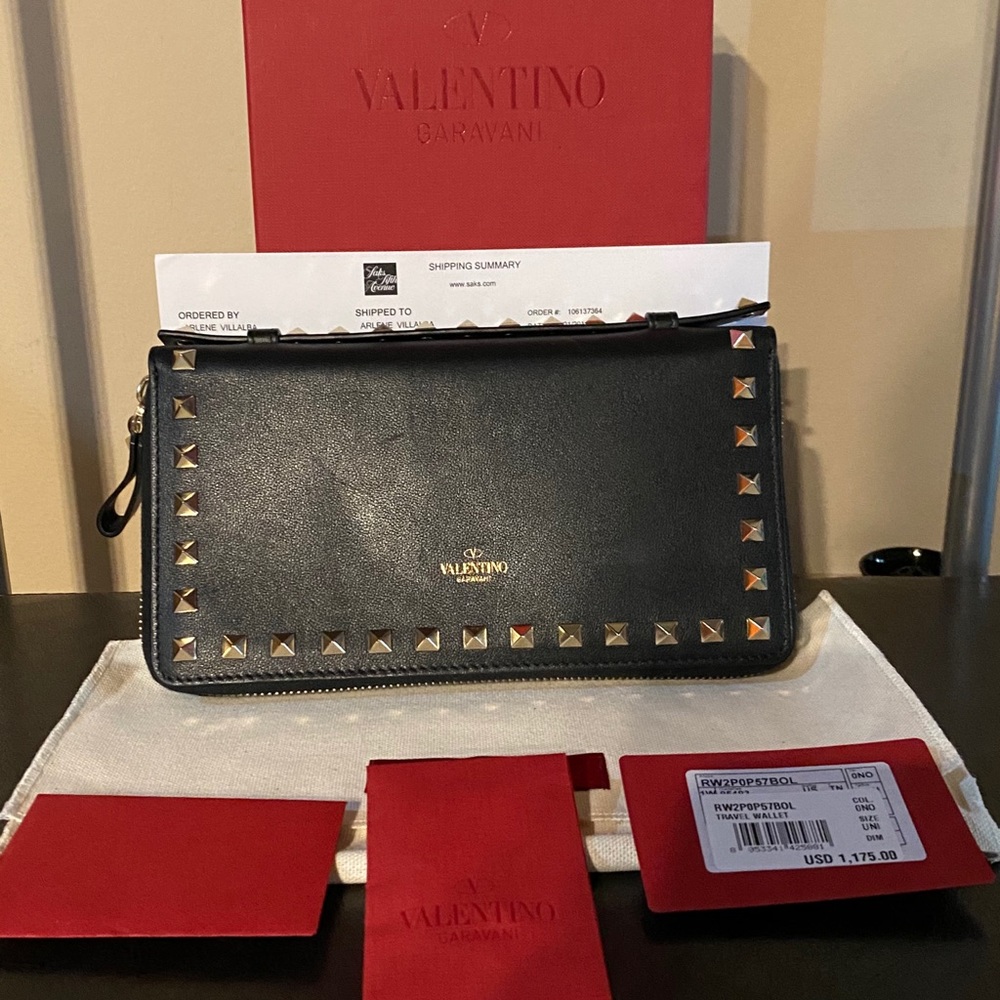 Valentino Travel Wallet